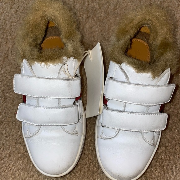 Gucci kids Toddler’s Ace leather sneaker with faux fur - Picture 3 of 10